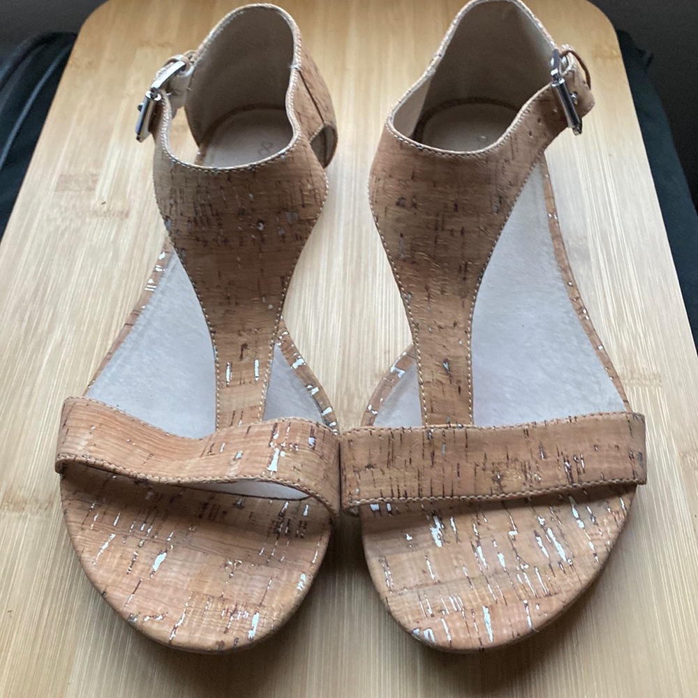 Donald Pliner Leather Sandle